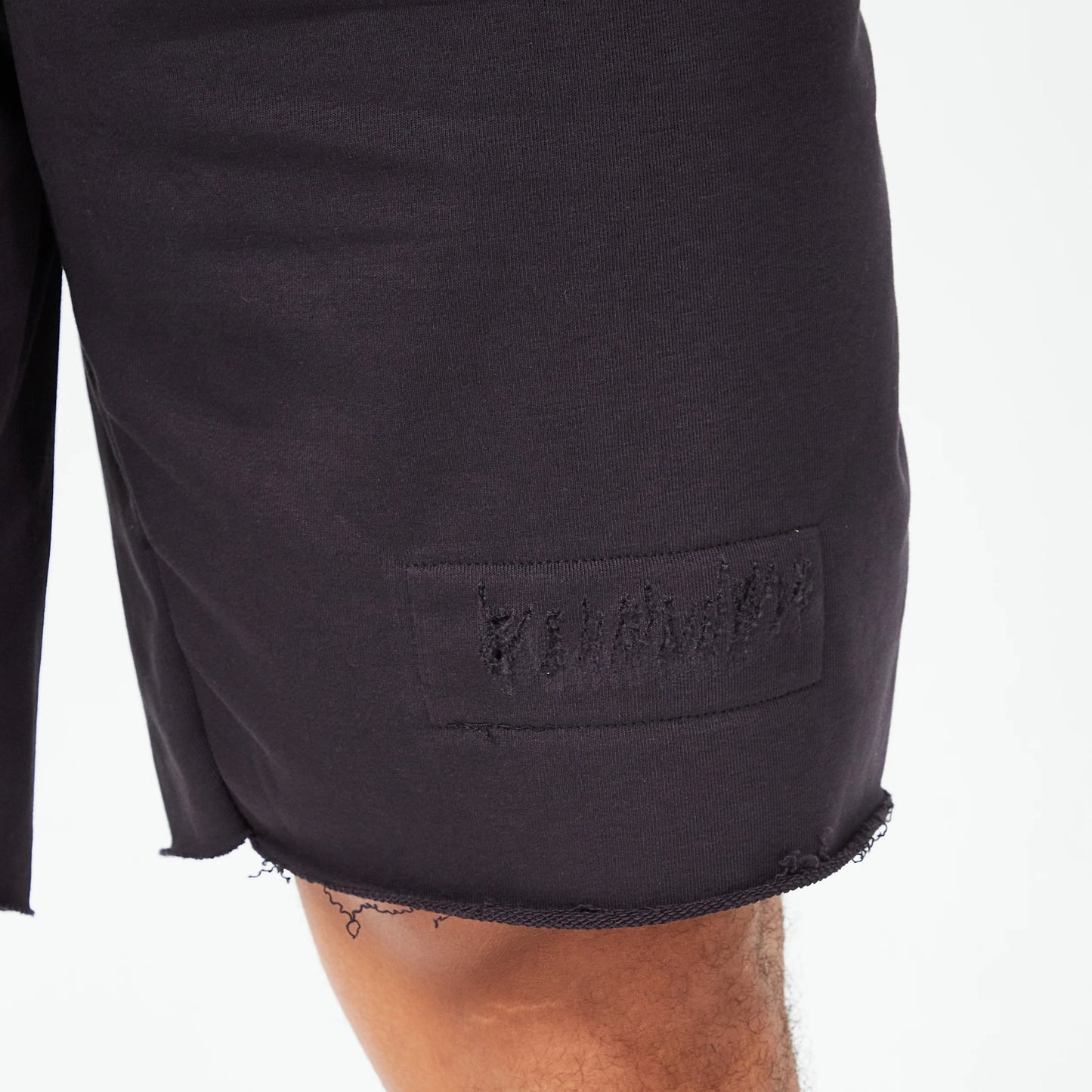 GOLDEN ERA RIPPED SHORTS BLACK