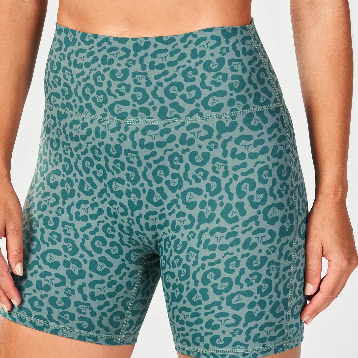 UNTAMED 5" BIKER SHORTS DARK FOREST PRINT