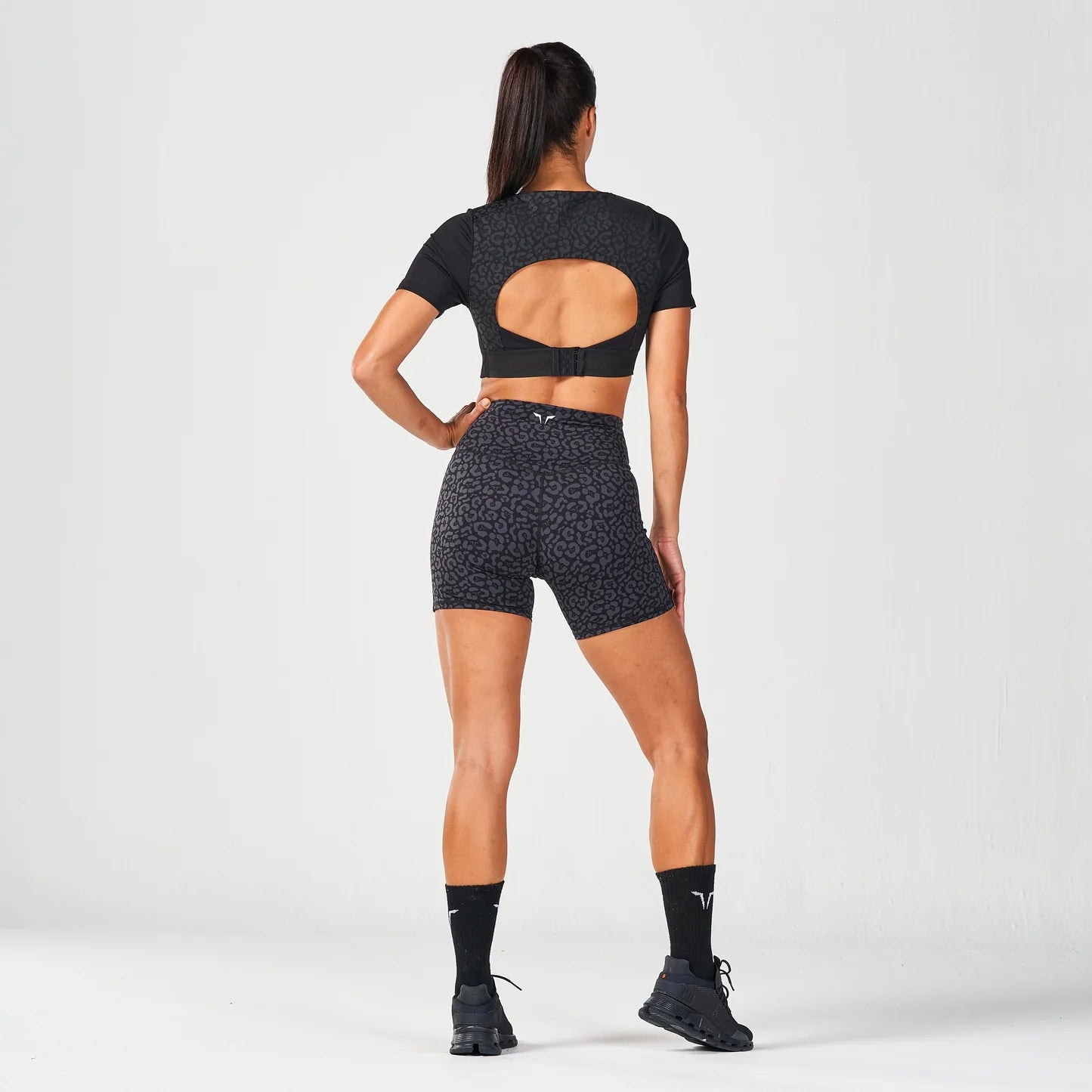 HIGH IPACT BUILT IN BRA TOP BLACK
