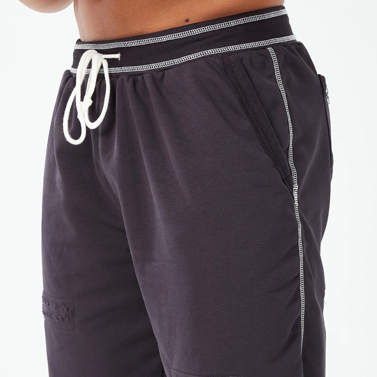 GOLDEN ERA RIPPED SHORTS BLACK