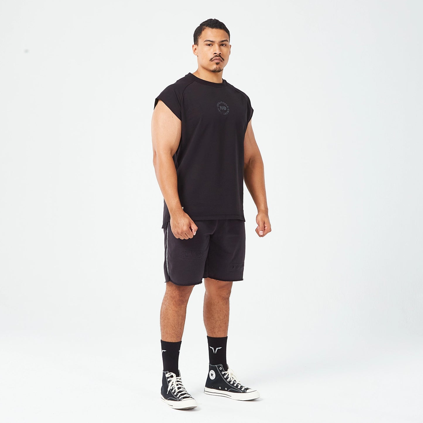 GOLDEN ERA RIPPED SHORTS BLACK