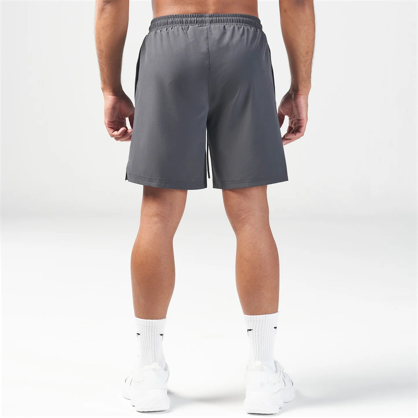 ESSENTIAL 7 INCH SHORTS