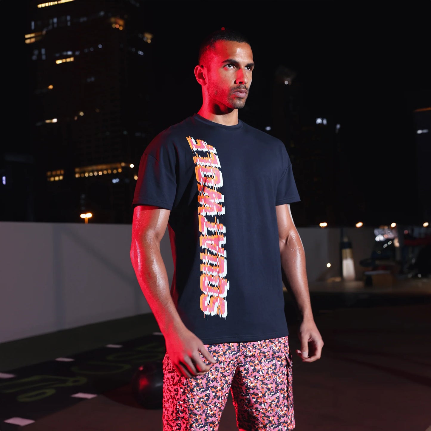 GLITCH OVERSIZED TEE