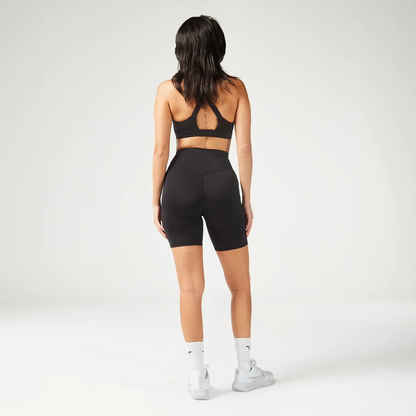 ESSENTIAL ACT 7" CYCLING BLACK