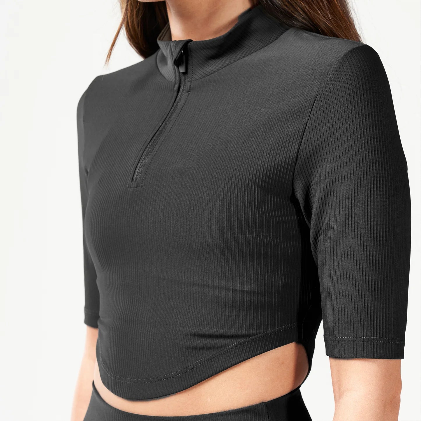 CODE RIBBED CROP TOP BLACK