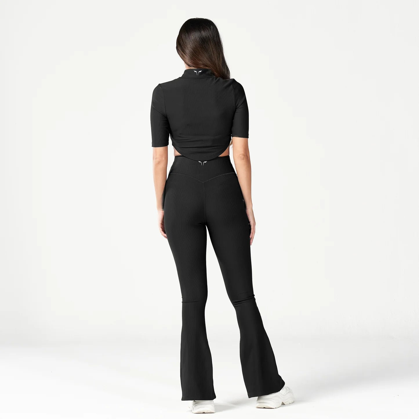 CODE RIBBED CROP TOP BLACK