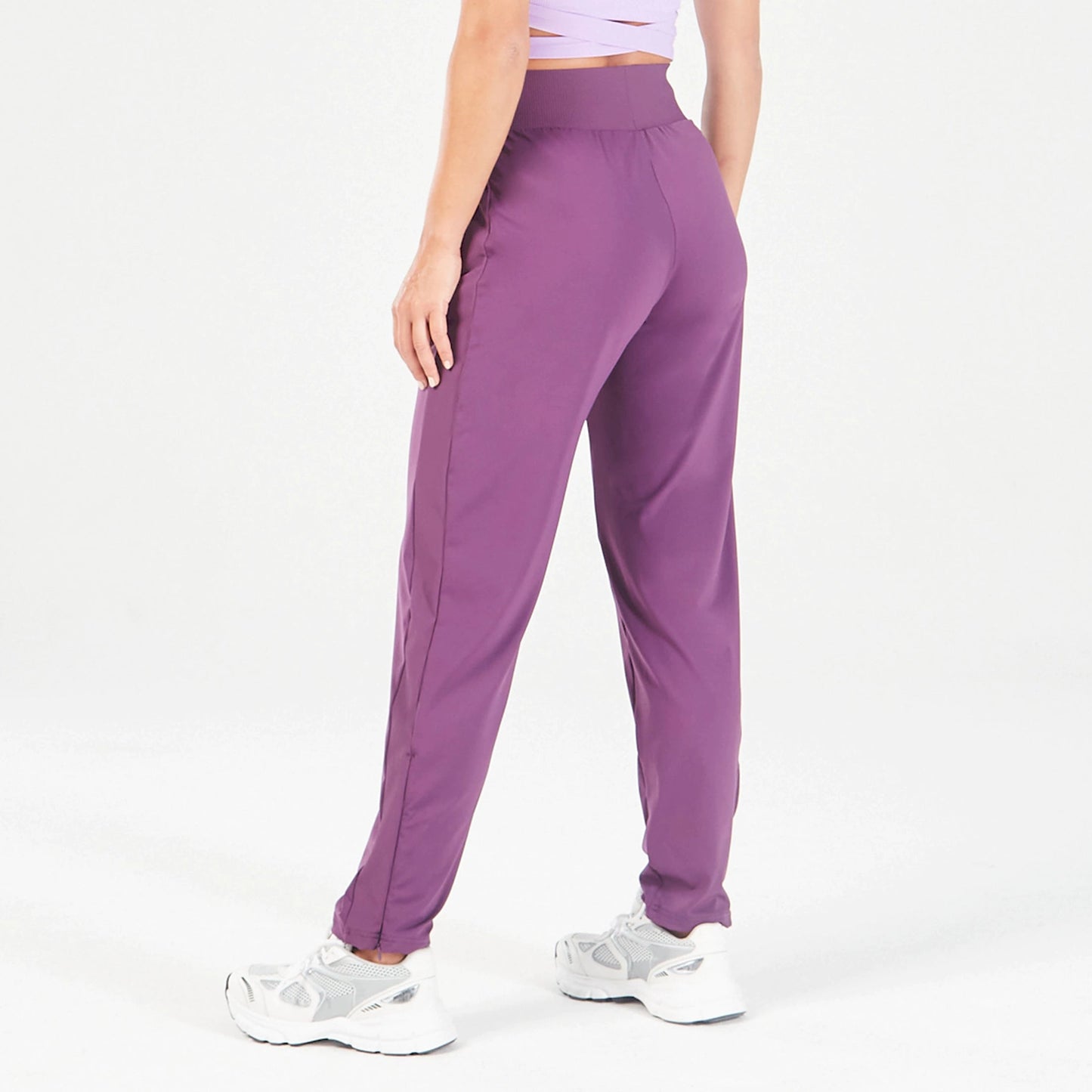 CORE FLARE JOGGERS Athletic Shop