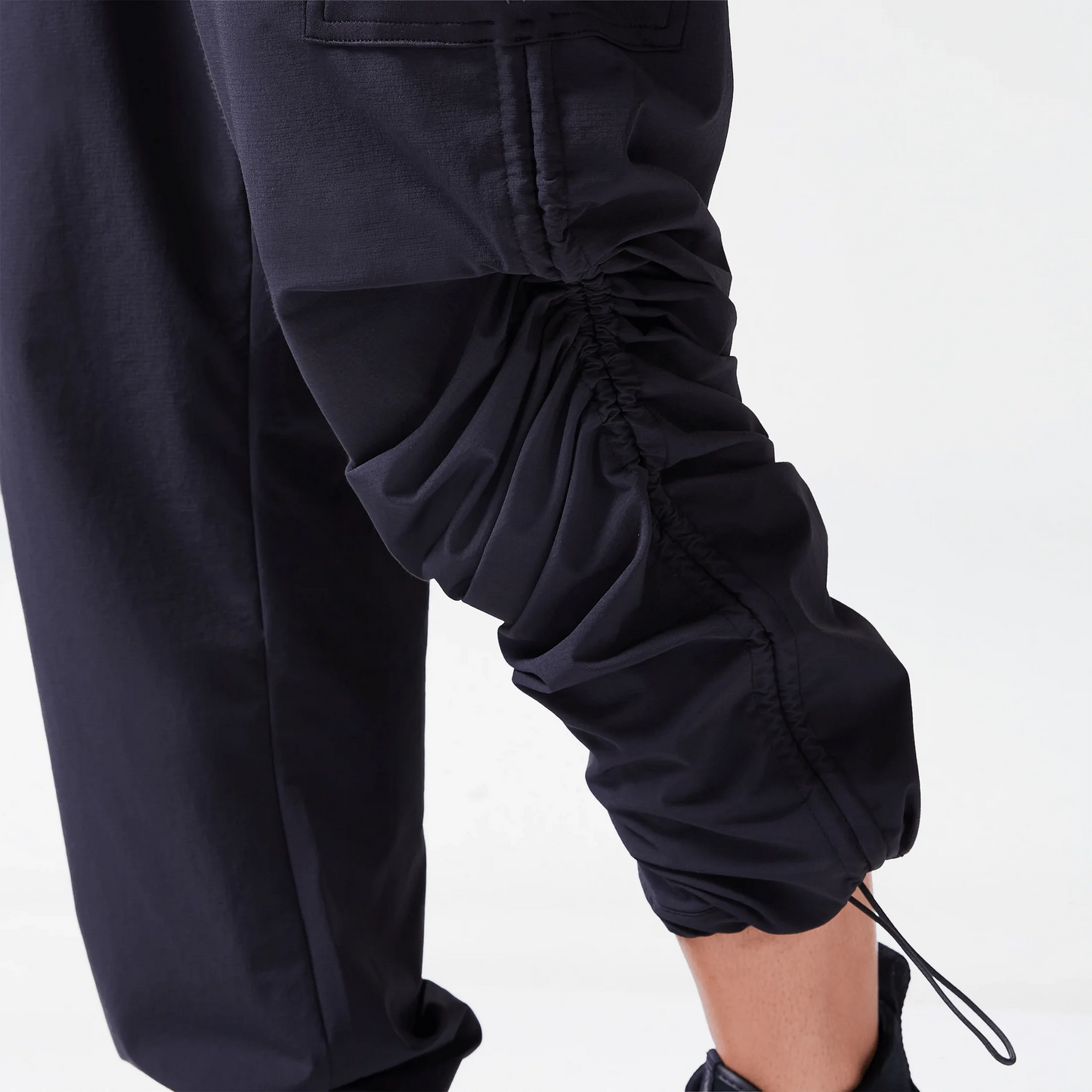 CODE HYBRID CARGO PANTS