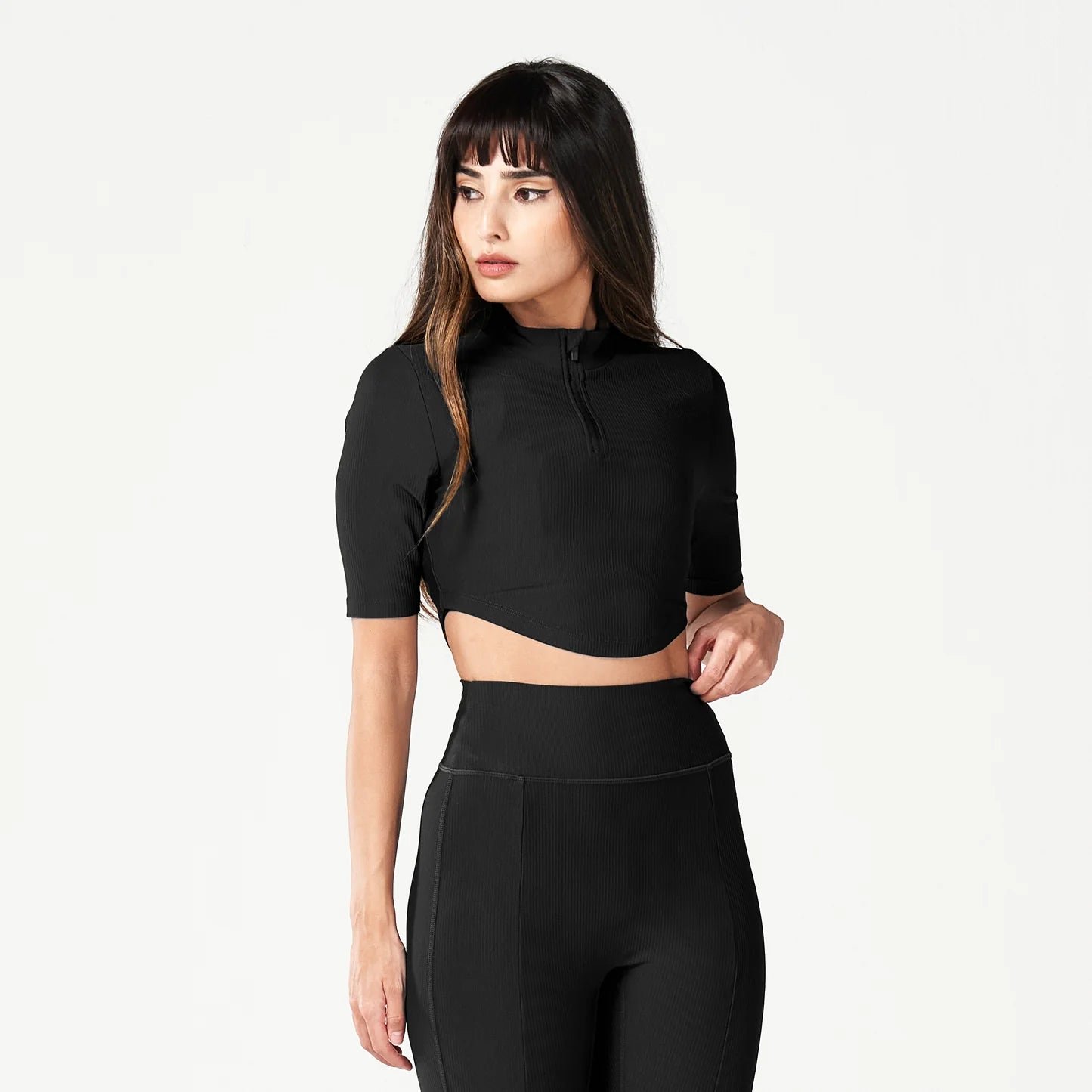 CODE RIBBED CROP TOP BLACK