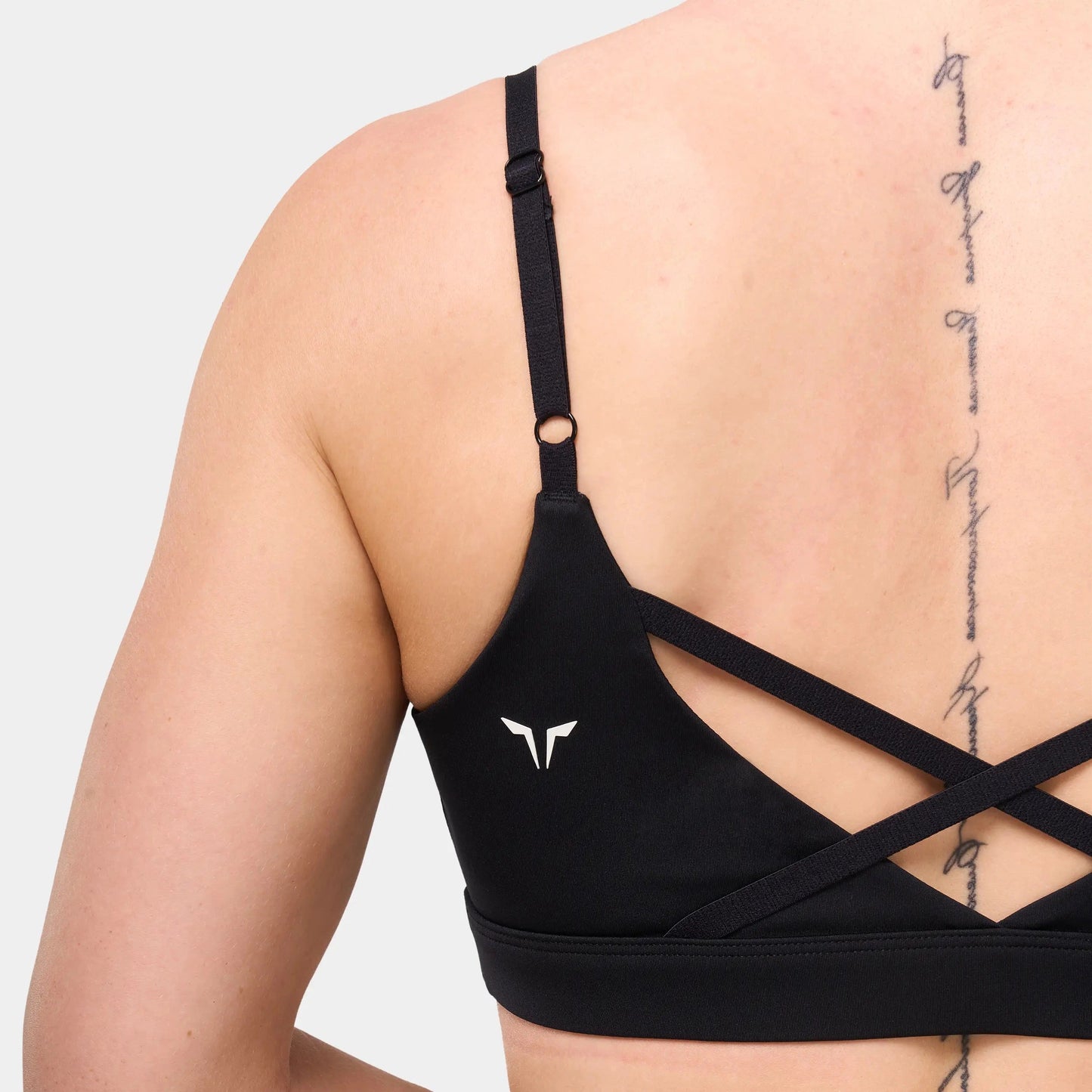 ESSENTIAL STRAPPY BRA - BLACK